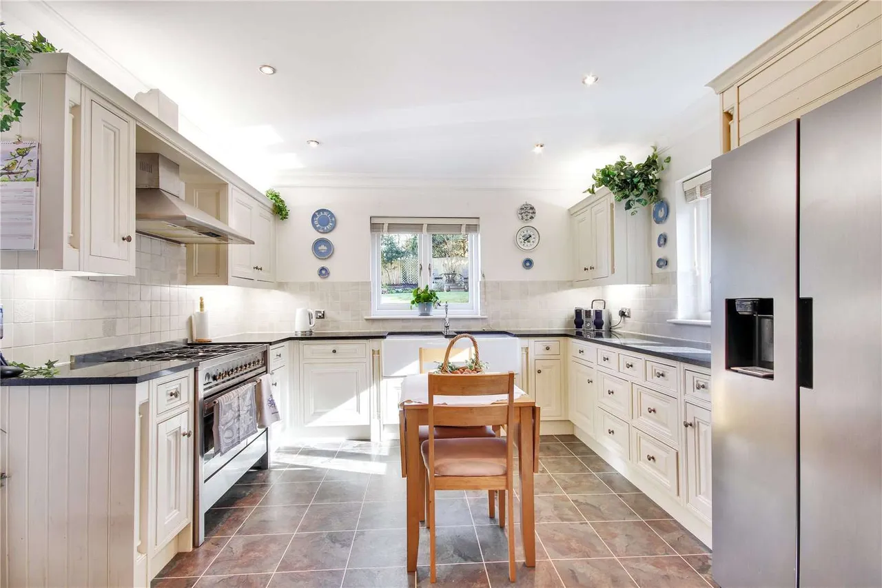 Sevenoaks Road, Borough Green, Sevenoaks, Kent, TN15 8AR, photo 4