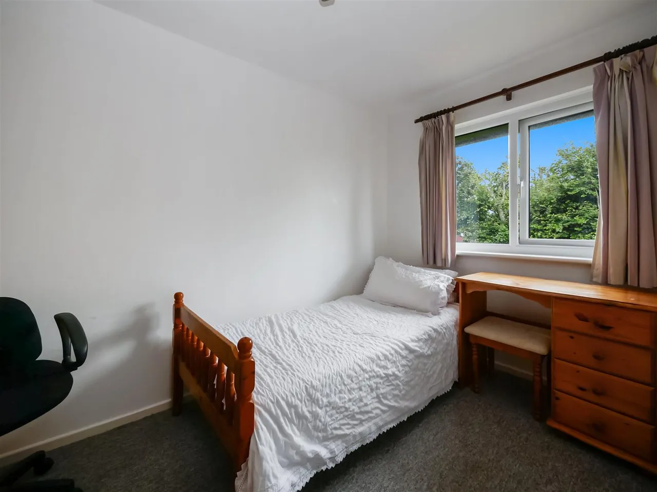 Drumkeen Court, Upper Galwally, BT8, photo 7