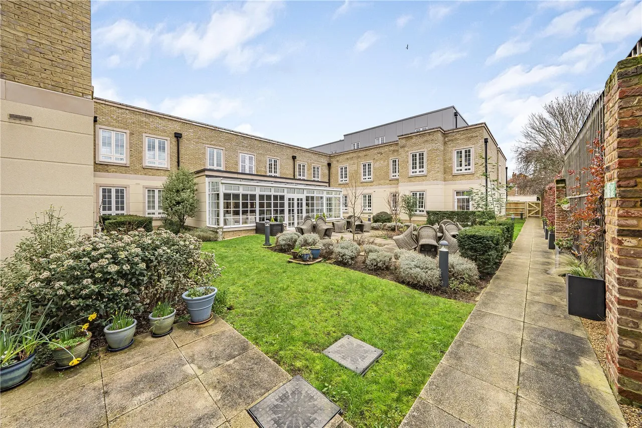 Twickenham Road, Old Isleworth, TW7, photo 14