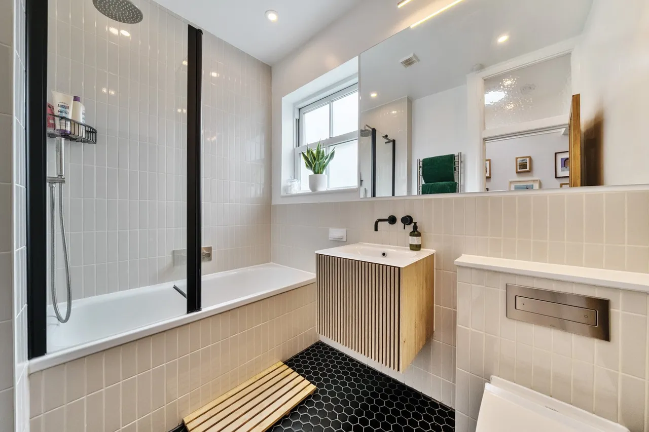 Ruthin Road, SE3, photo 8