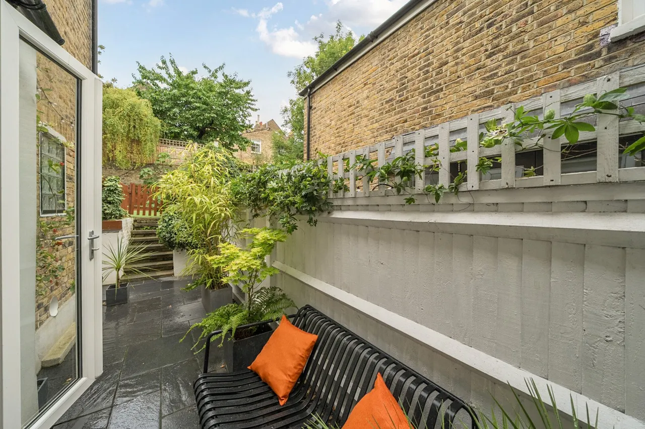Ruthin Road, SE3, photo 16