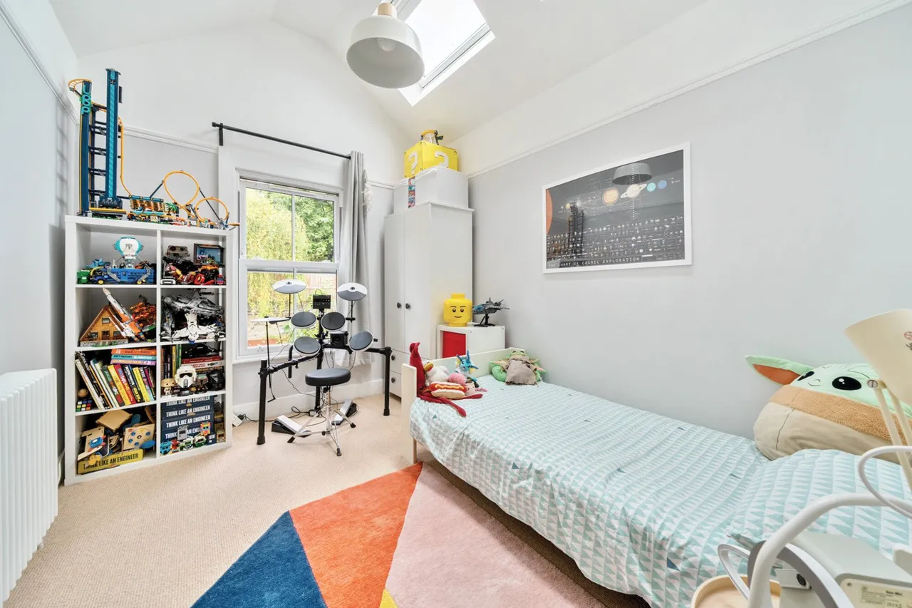 Ruthin Road, SE3, photo 20