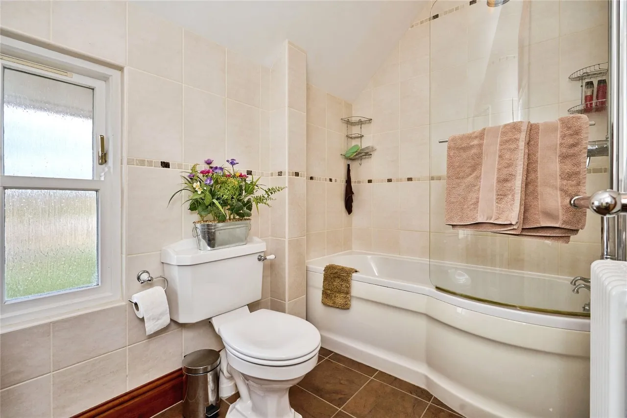 Monks Lane, Freshwater, PO40, photo 21