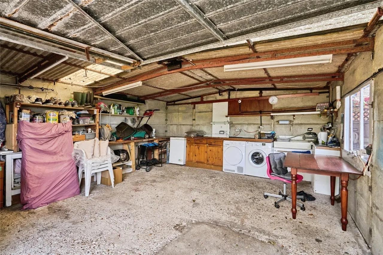 Monks Lane, Freshwater, PO40, photo 20