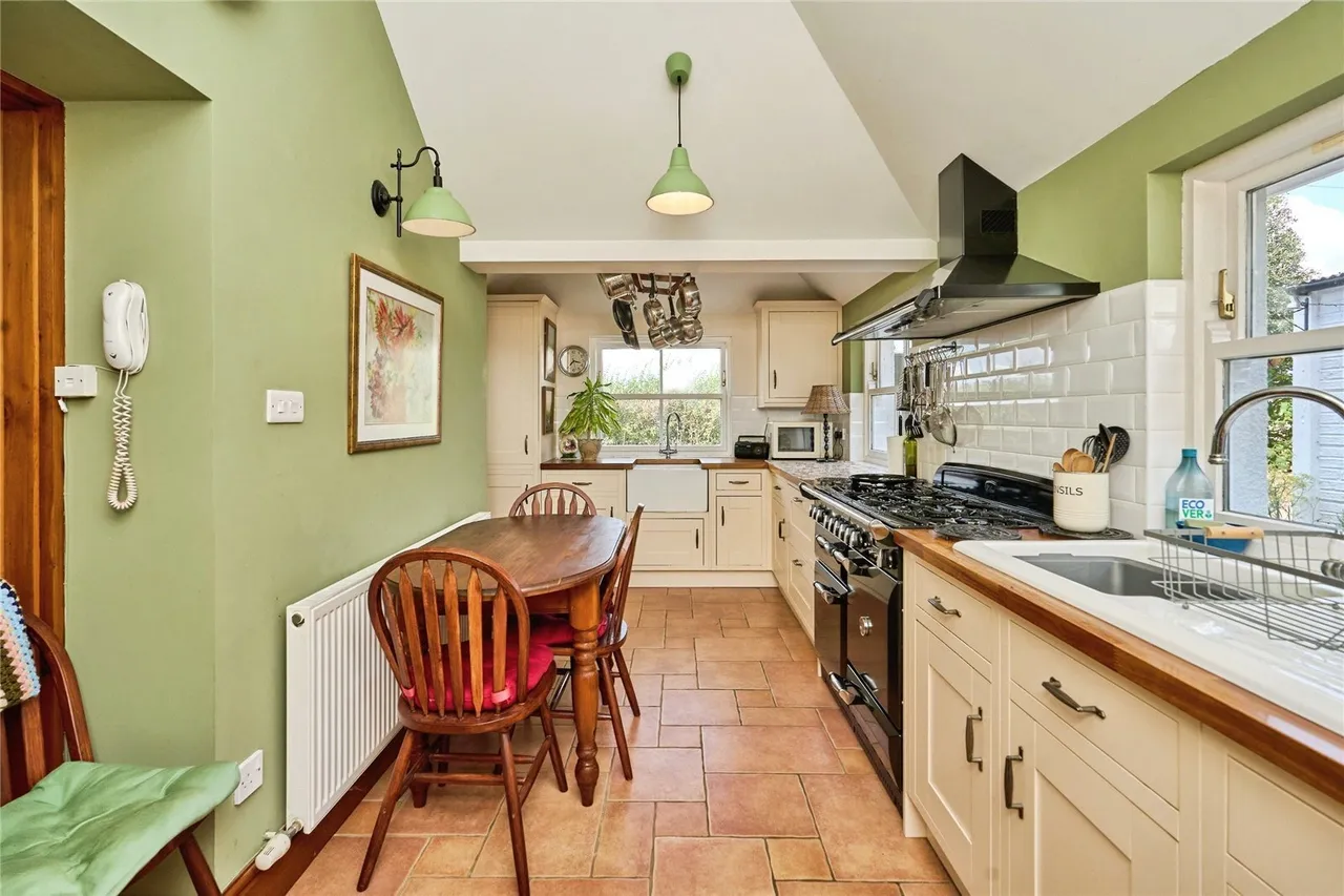 Monks Lane, Freshwater, PO40, photo 6
