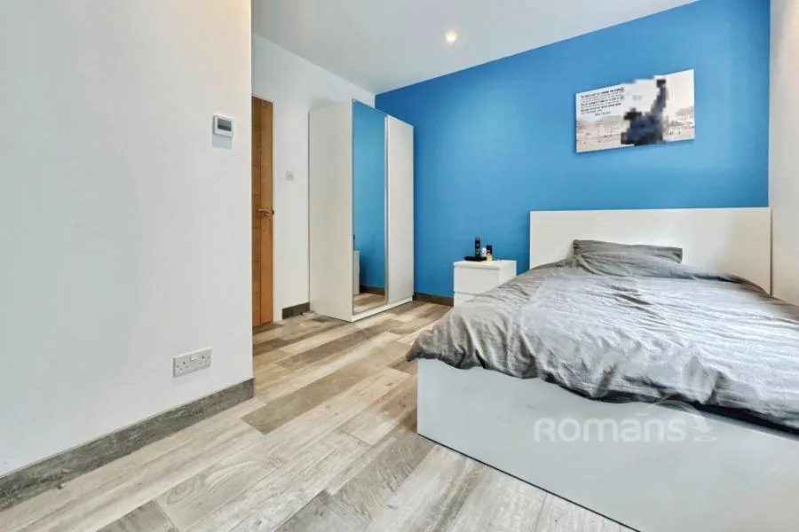 Branksome Hill Road, College Town, GU47, photo 14