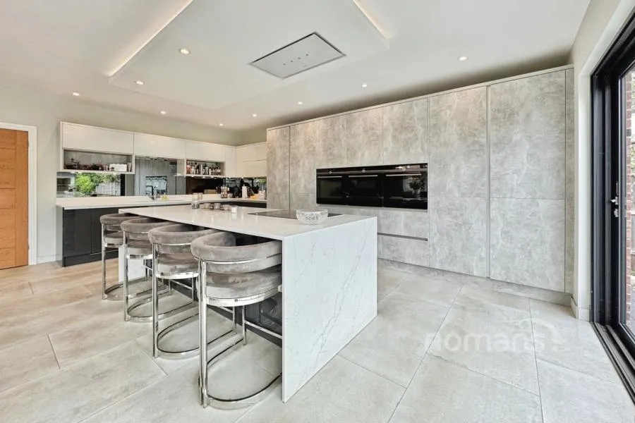 Branksome Hill Road, College Town, GU47, photo 6