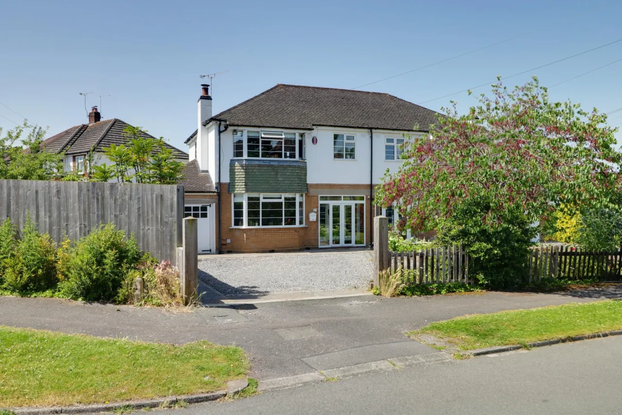 3 bed property for sale, Berkeley Crescent, Crewe