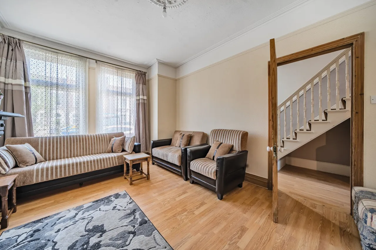 Torridon Road, SE6, photo 5