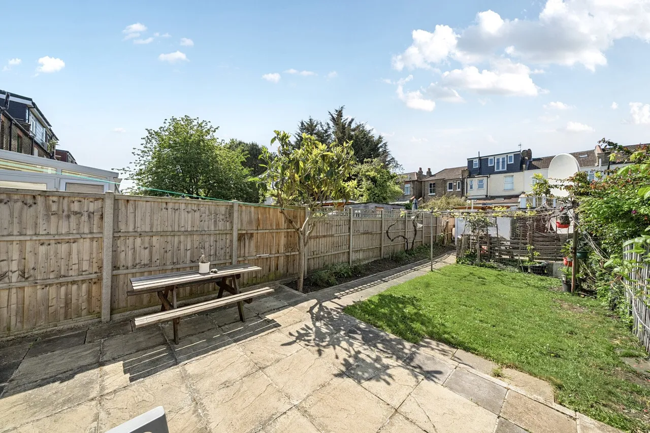 Torridon Road, SE6, photo 8