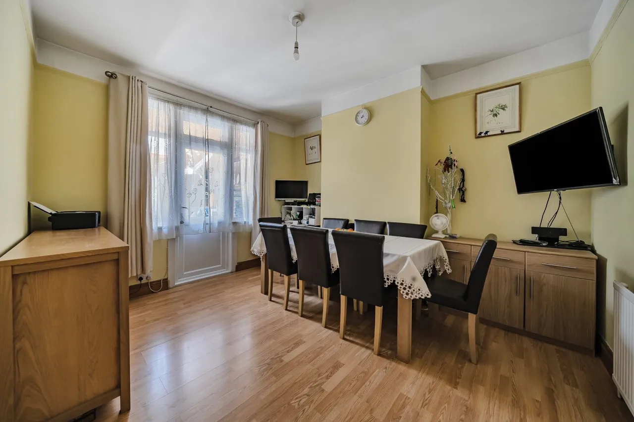 Torridon Road, SE6, photo 4
