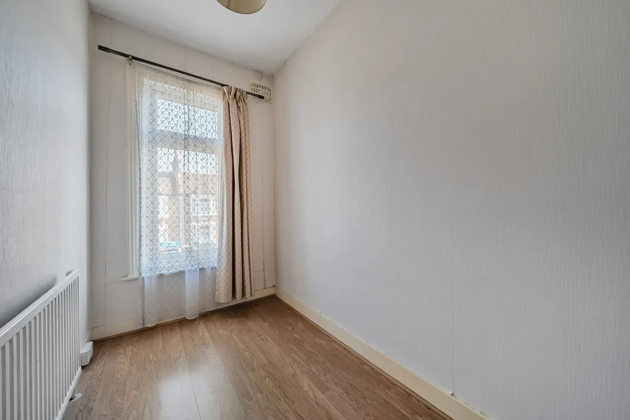 Torridon Road, SE6, photo 13