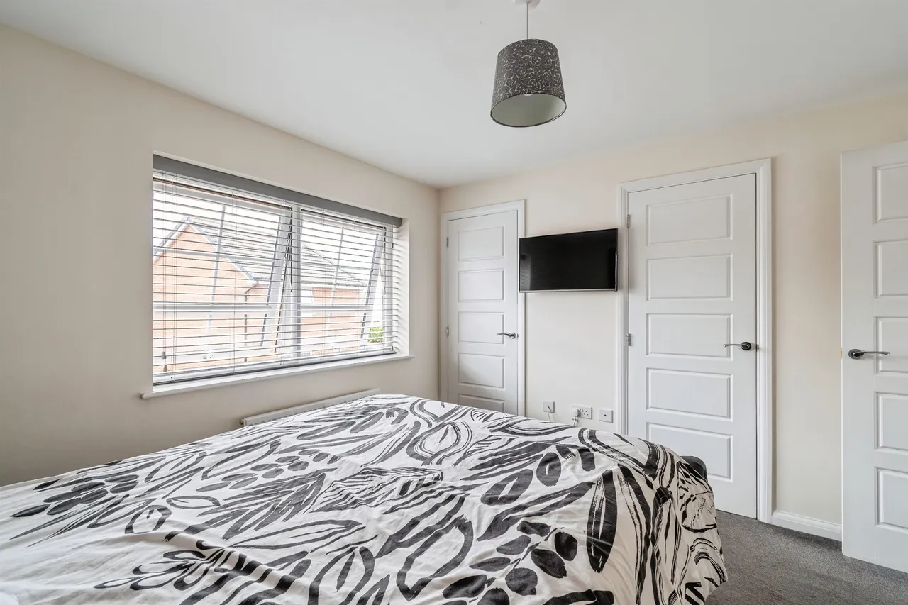 Asquith Avenue, Melksham, SN12, photo 13