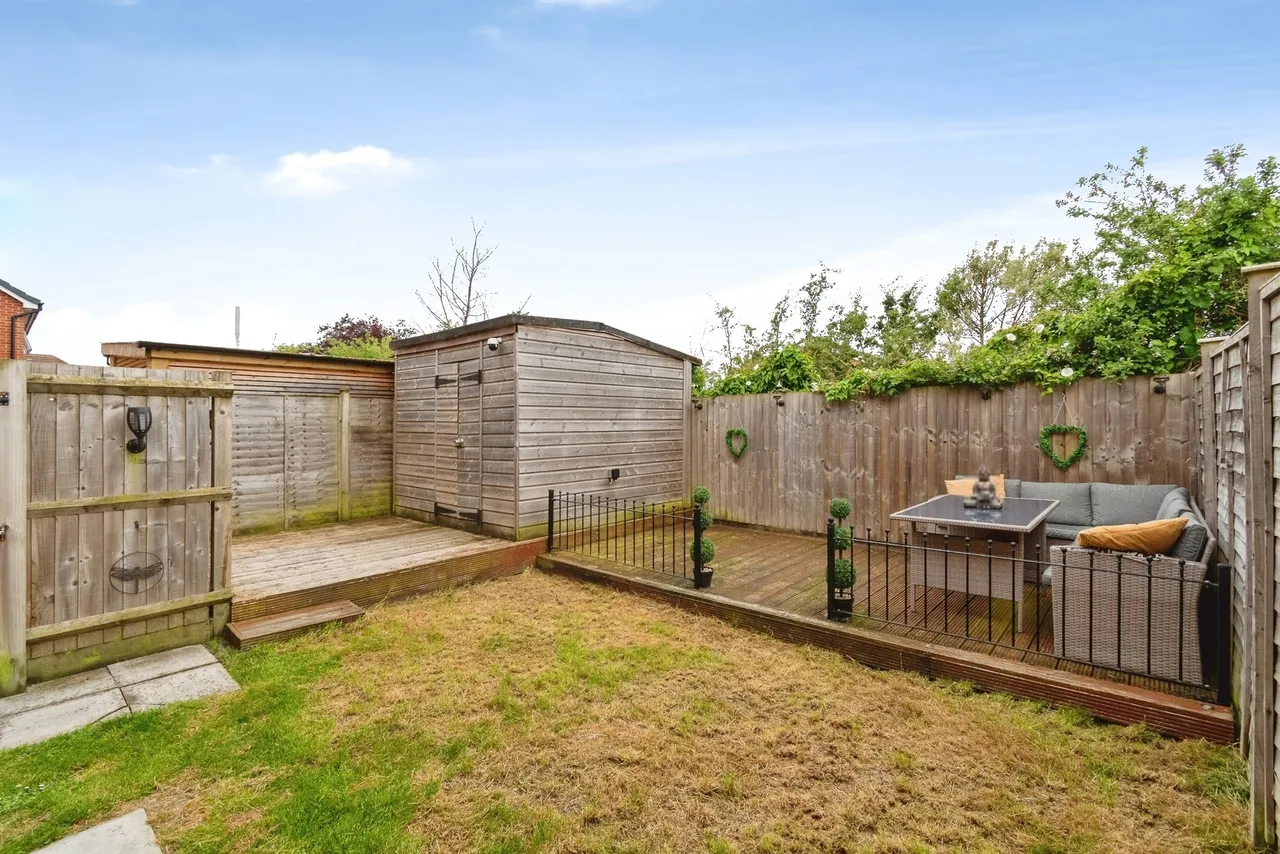 Asquith Avenue, Melksham, SN12, photo 18