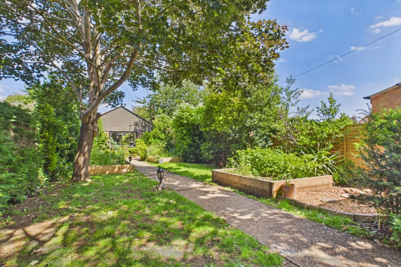 South Street, Leighton Buzzard, LU7, photo 18