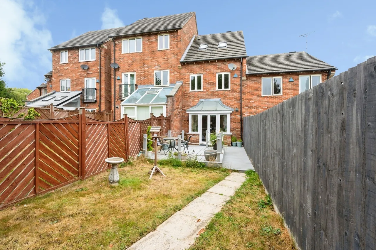 Butlerwood Close, Kirkby-in-Ashfield, Nottingham, Nottinghamshire, NG17, photo 13