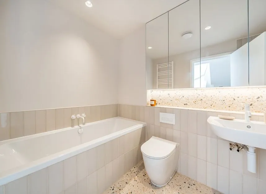 Coombe Lane, Wimbledon, SW20, photo 10