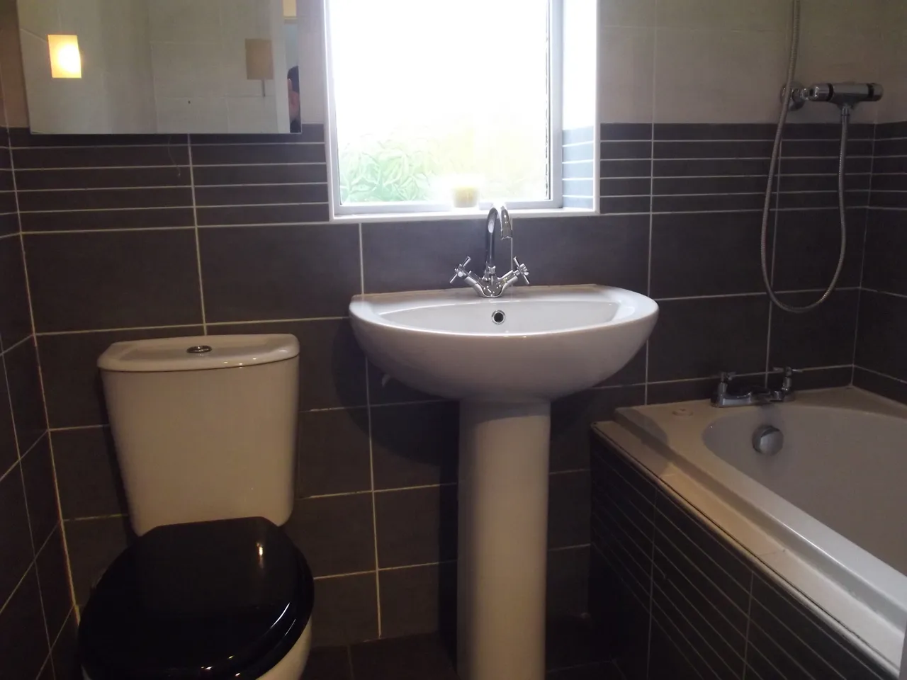Black Hill Road, Brecks, Rotherham, S65 3DU, photo 6