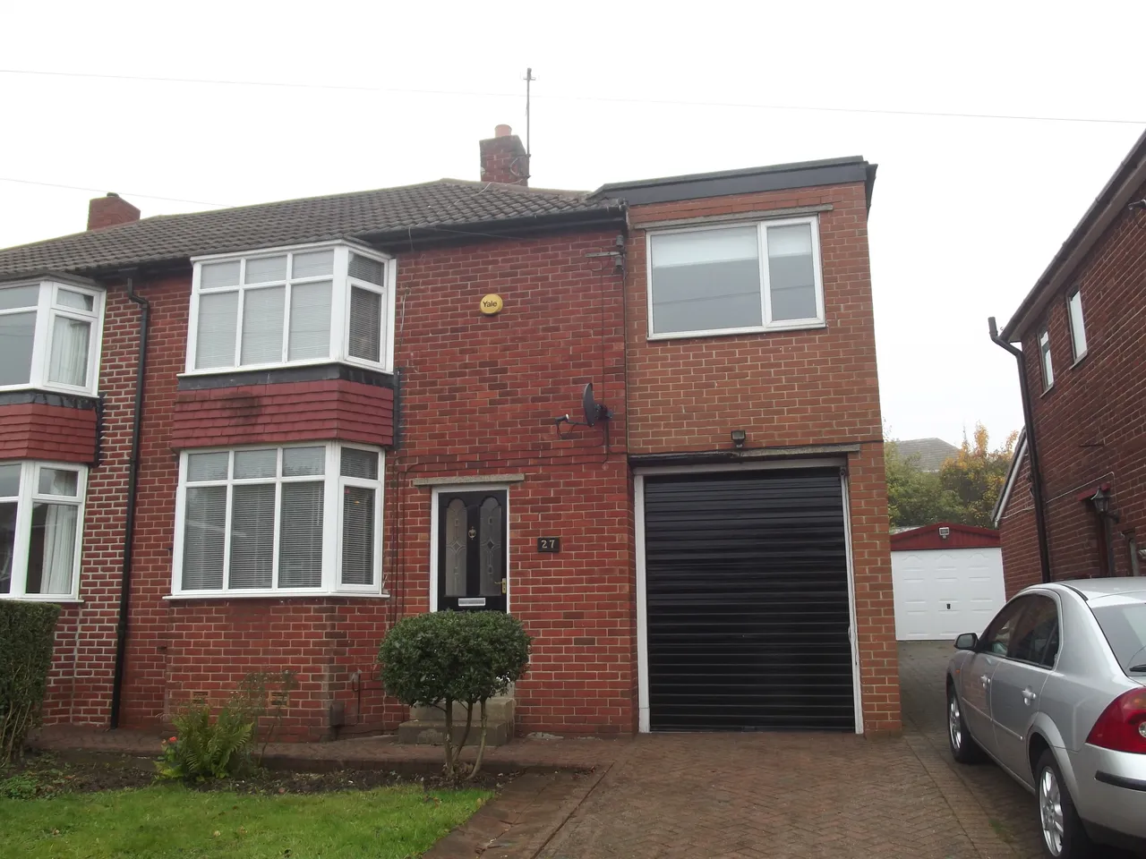 3 bed house to rent — Black Hill Road, Brecks, Rotherham, S65 3DU