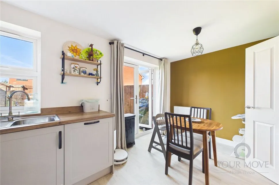 Alfred Way, Buckingham, MK18, photo 7