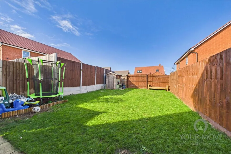 Alfred Way, Buckingham, MK18, photo 6