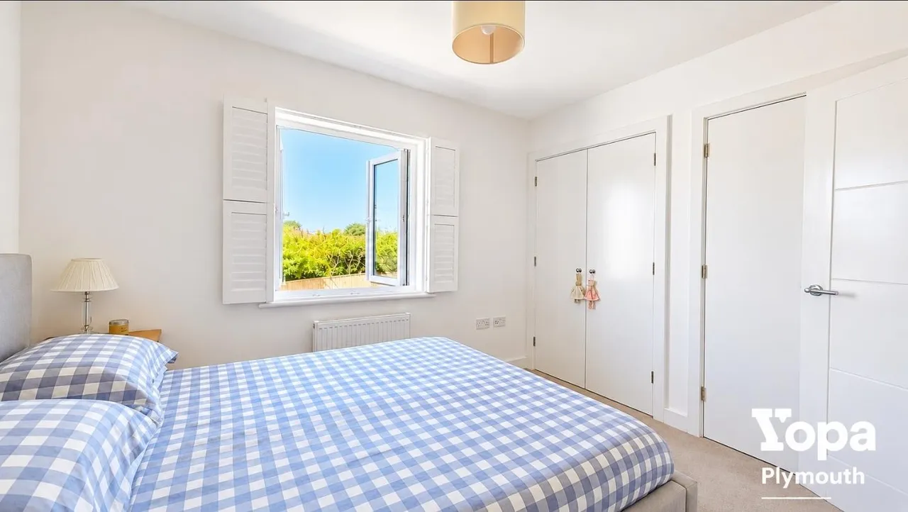 Clover Park, Plymouth, PL8, photo 13