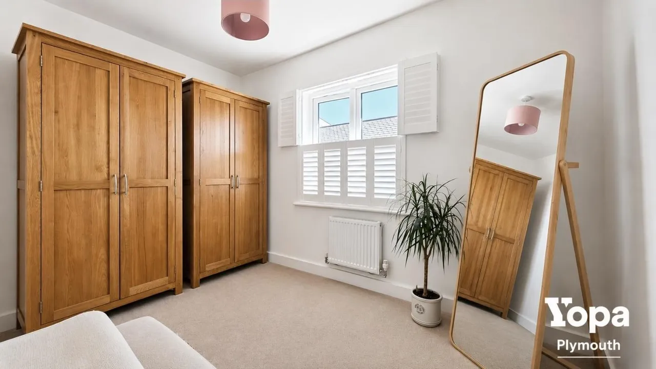 Clover Park, Plymouth, PL8, photo 11