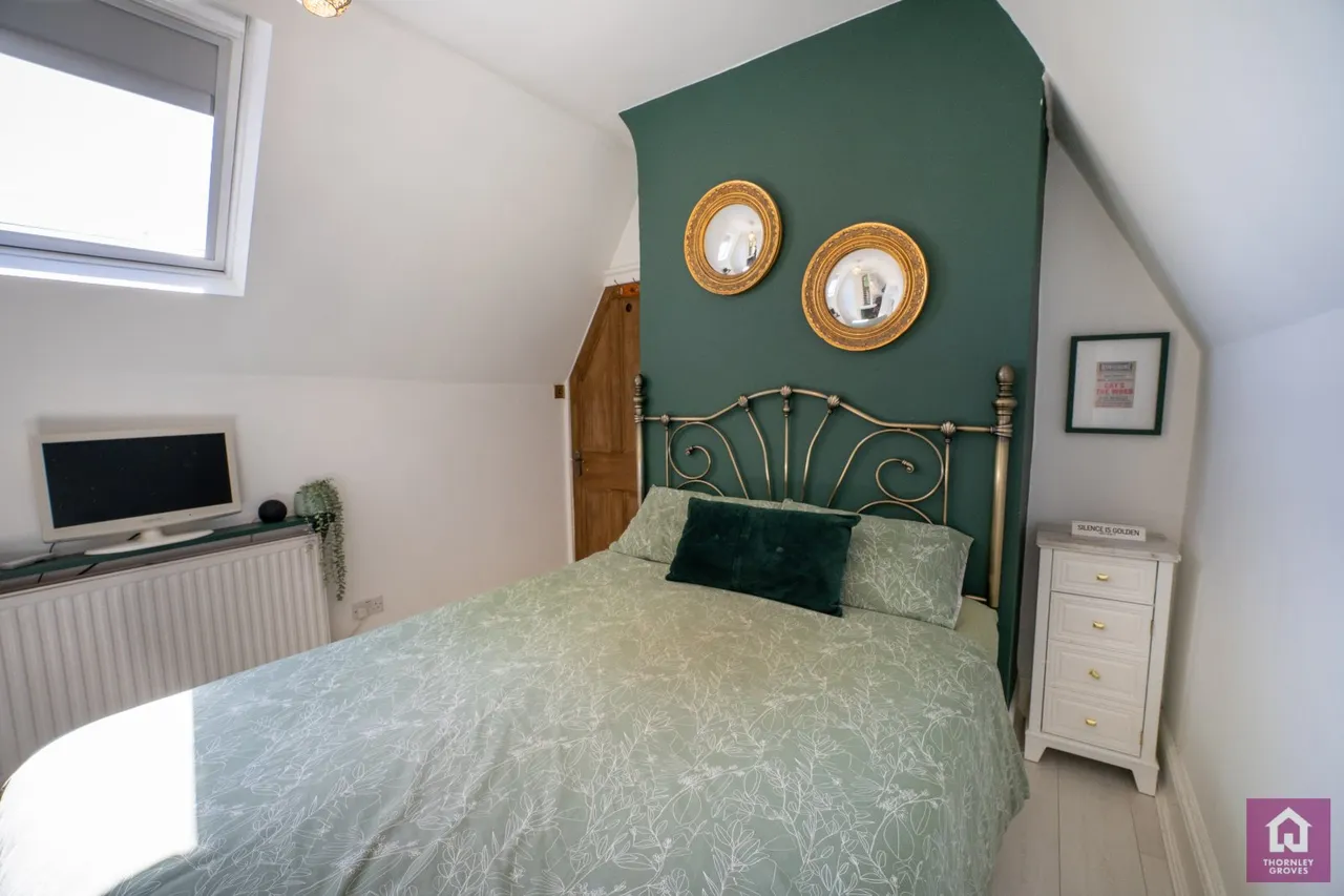 Ashton Lane, Sale, M33, photo 7