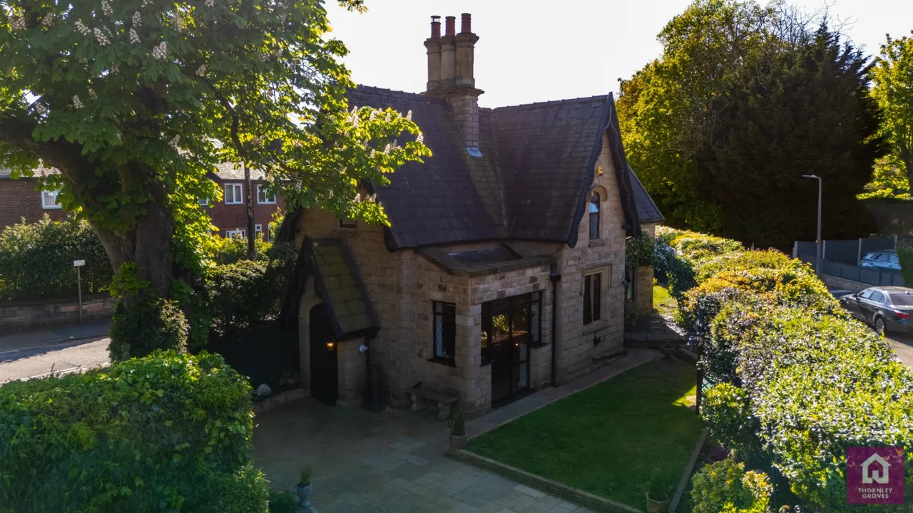 Ashton Lane, Sale, M33, photo 24