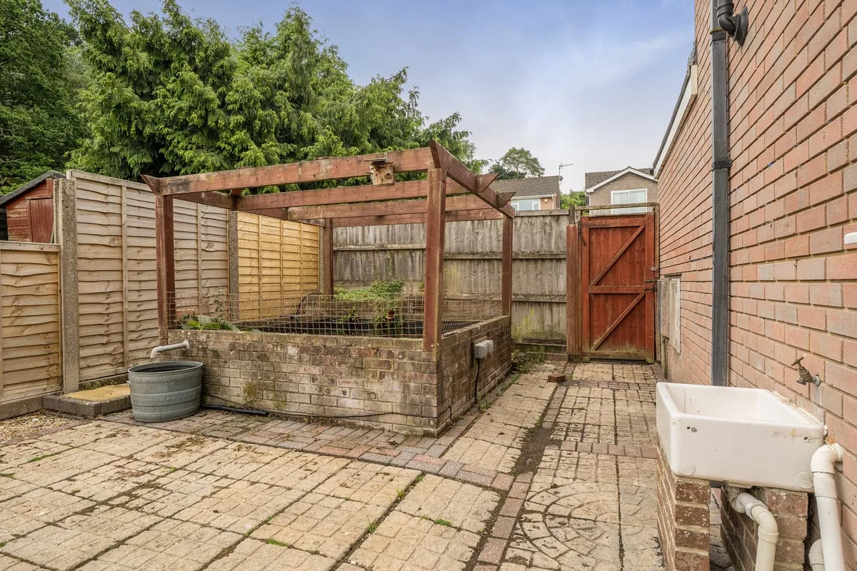 Heath Close, Wimborne, BH21, photo 27