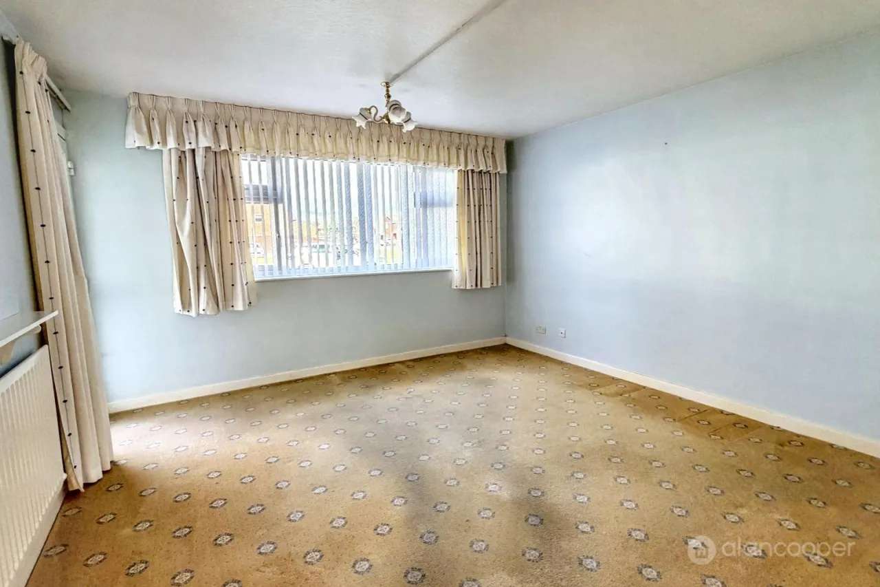 Coniston Court, St Nicolas Park, CV11, photo 2