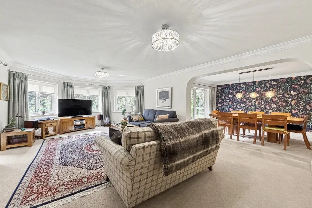 Balcombe Road, Poole, Dorset, BH13, photo 2