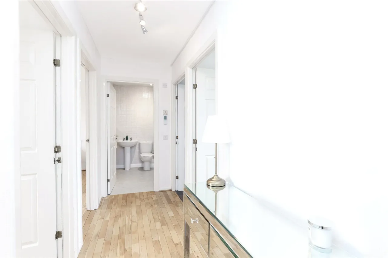 Errol Gardens, GLASGOW, Lanarkshire, G5, photo 10