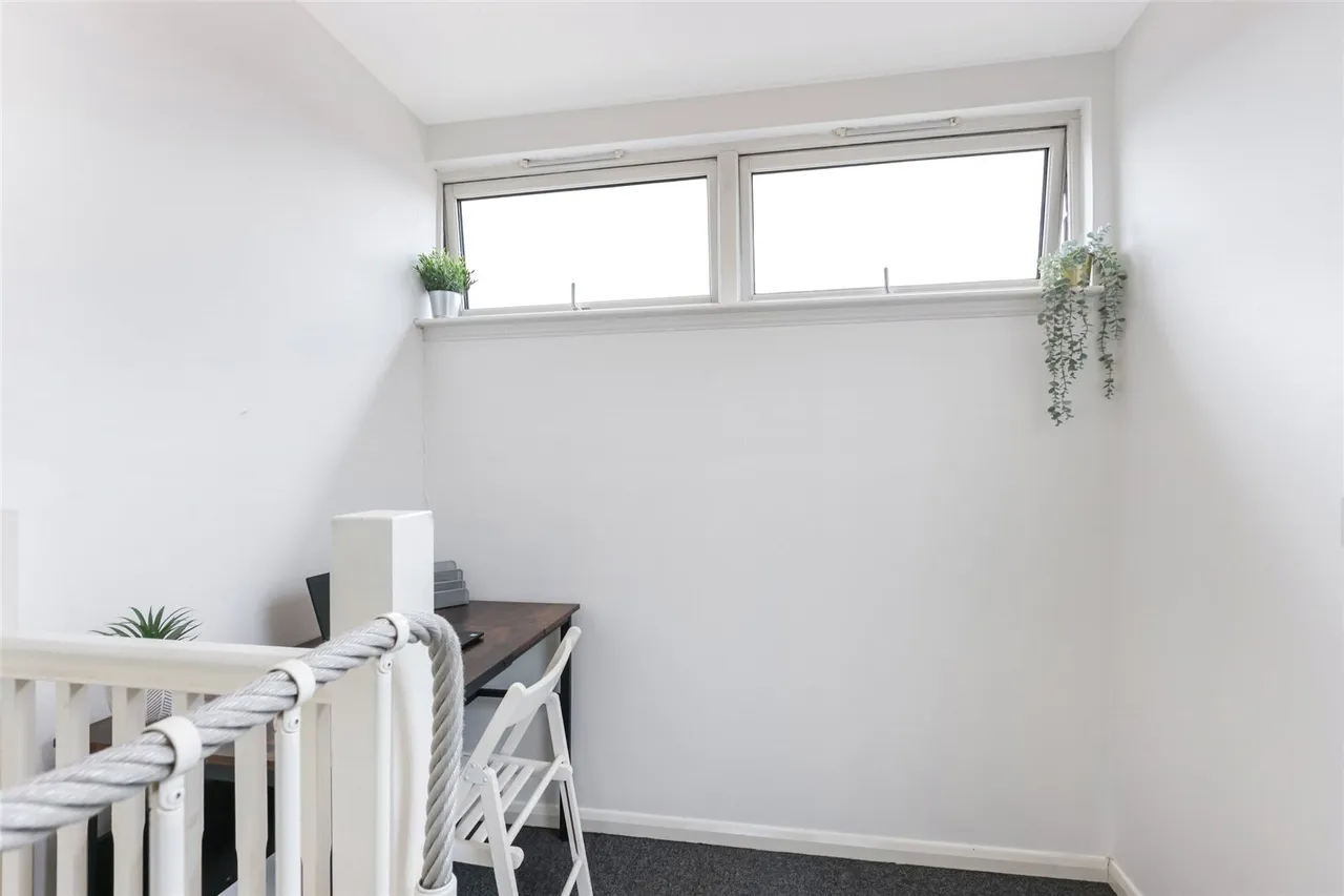 Errol Gardens, GLASGOW, Lanarkshire, G5, photo 20