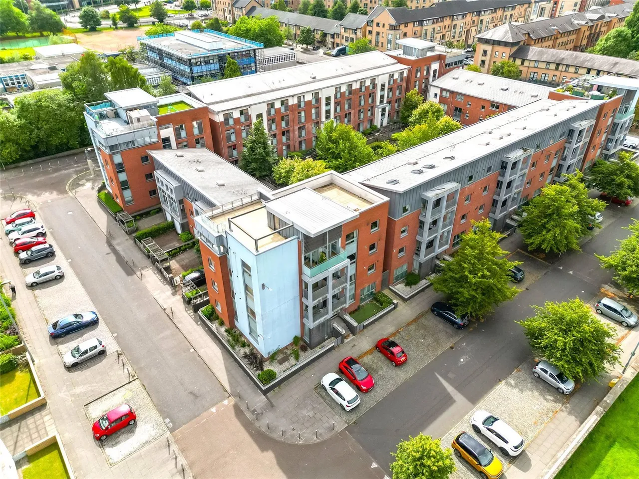 Errol Gardens, GLASGOW, Lanarkshire, G5, photo 2