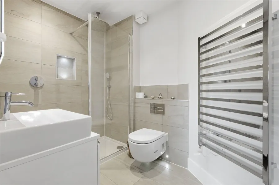 with 2 bedrooms in Saffron Walden, CB11, photo 17