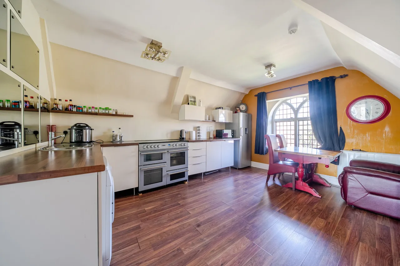 Parsonage Lane, Lambourn, RG17, photo 4