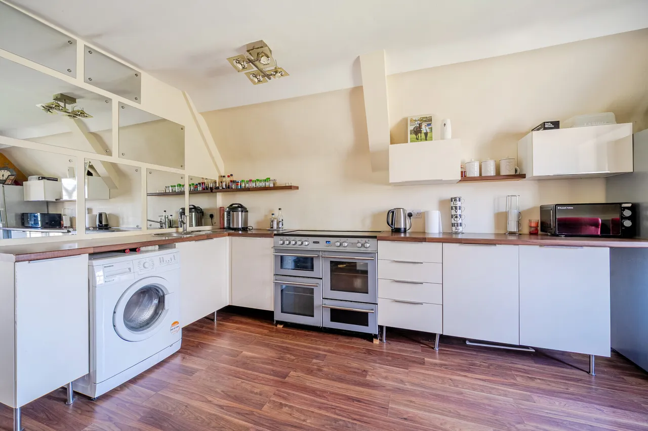 Parsonage Lane, Lambourn, RG17, photo 10