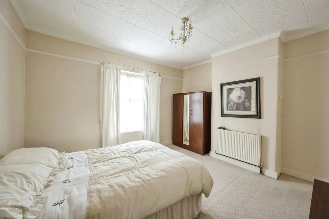 Avenue Road, Wath-Upon-Dearne, S63, photo 10