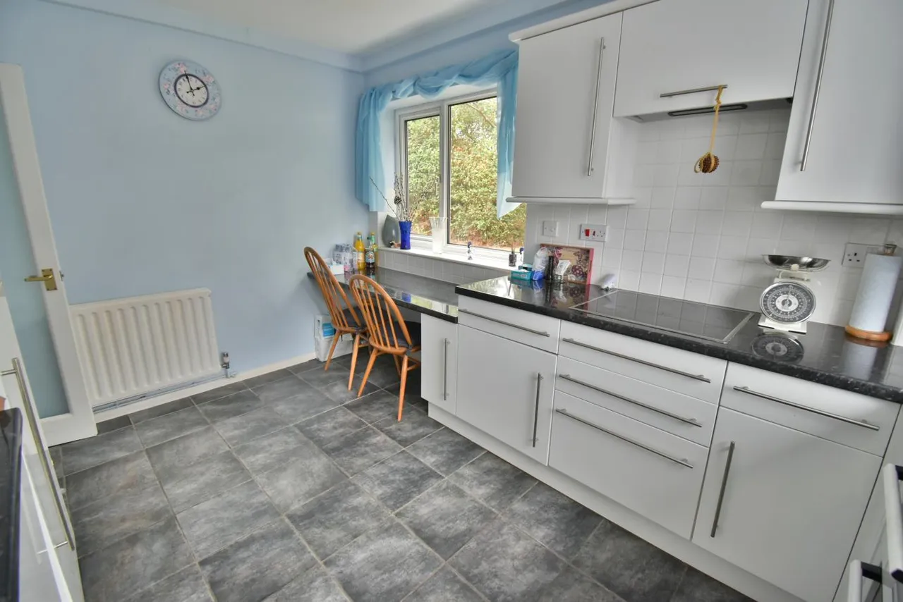 Wivenhoe House, BH22, photo 7