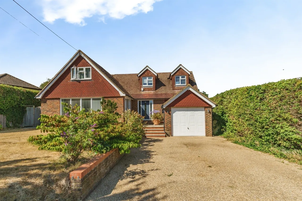 Commanders Walk, Fairlight, TN35, photo 26