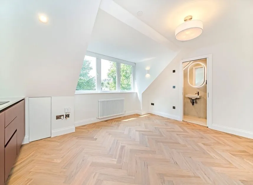 Avonmore Road, West Kensington, W14, photo 3