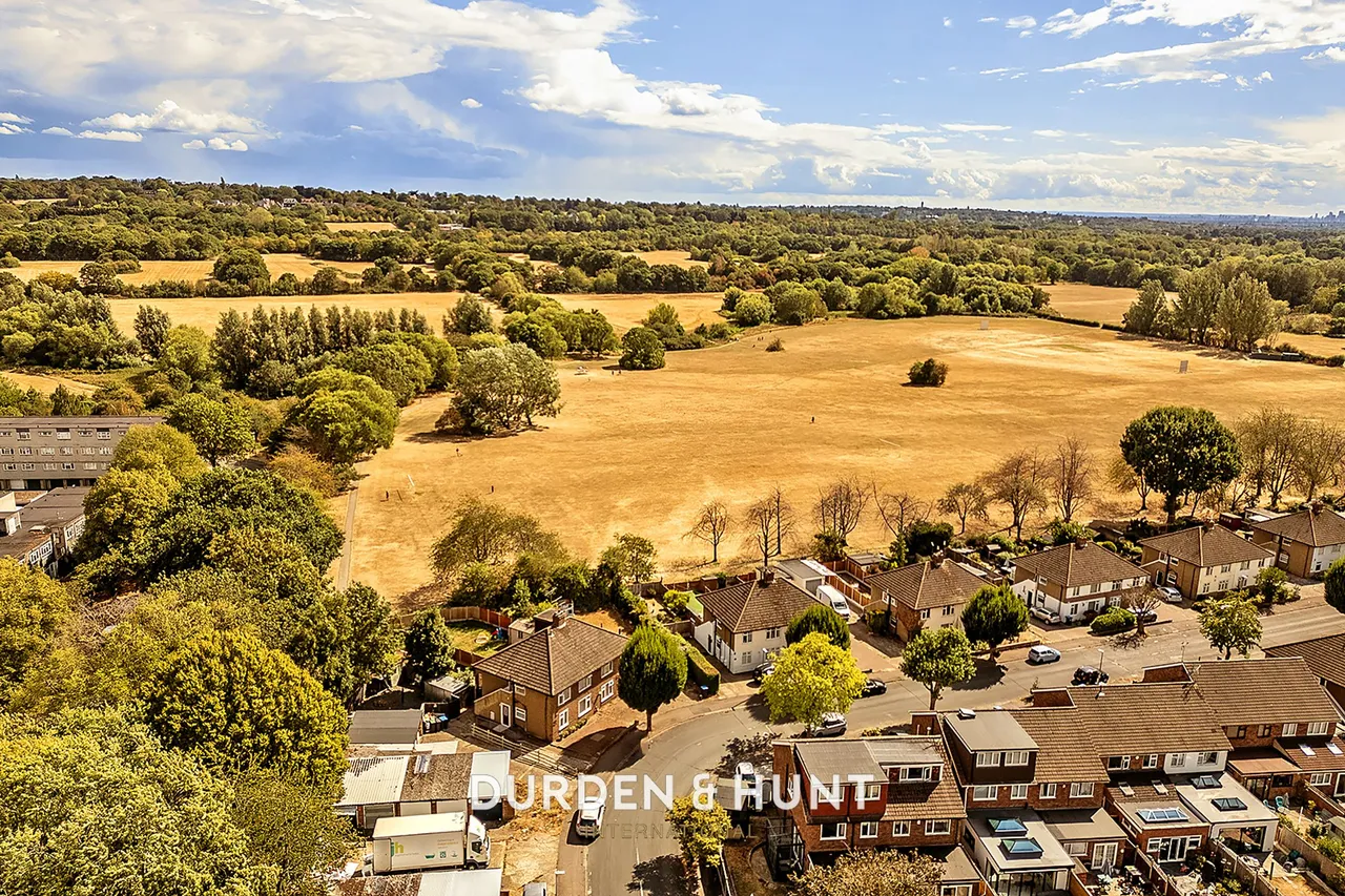 River Way, Loughton, IG10, photo 16