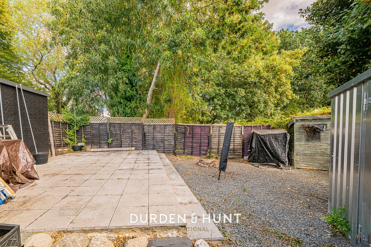 River Way, Loughton, IG10, photo 15