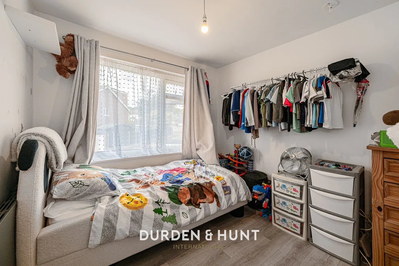 River Way, Loughton, IG10, photo 9