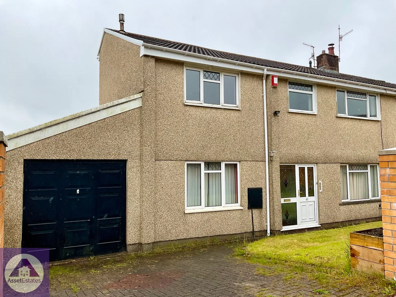 3 bed house for sale — Aneurin Place, Brynmawr