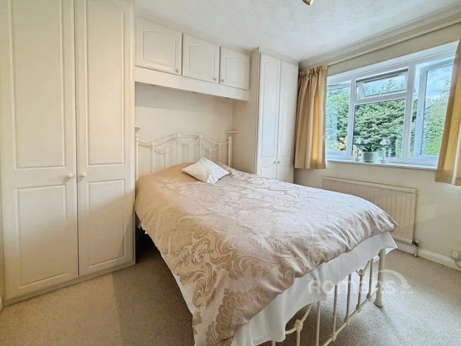 Chobham Road, Frimley, GU16, photo 12