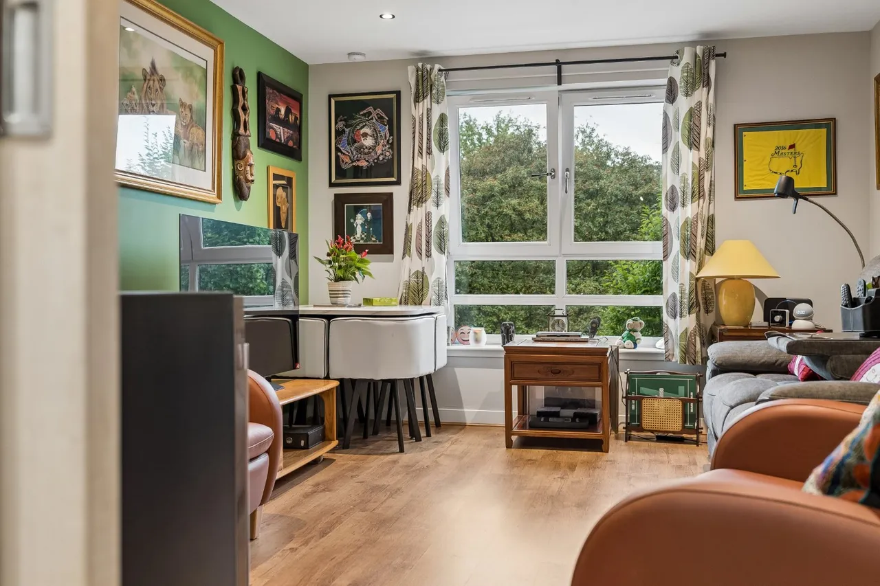 Strathcona Drive, Anniesland, G13, photo 3