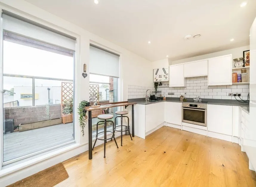 Coombe Road, Kingston Upon Thames, KT2, photo 3