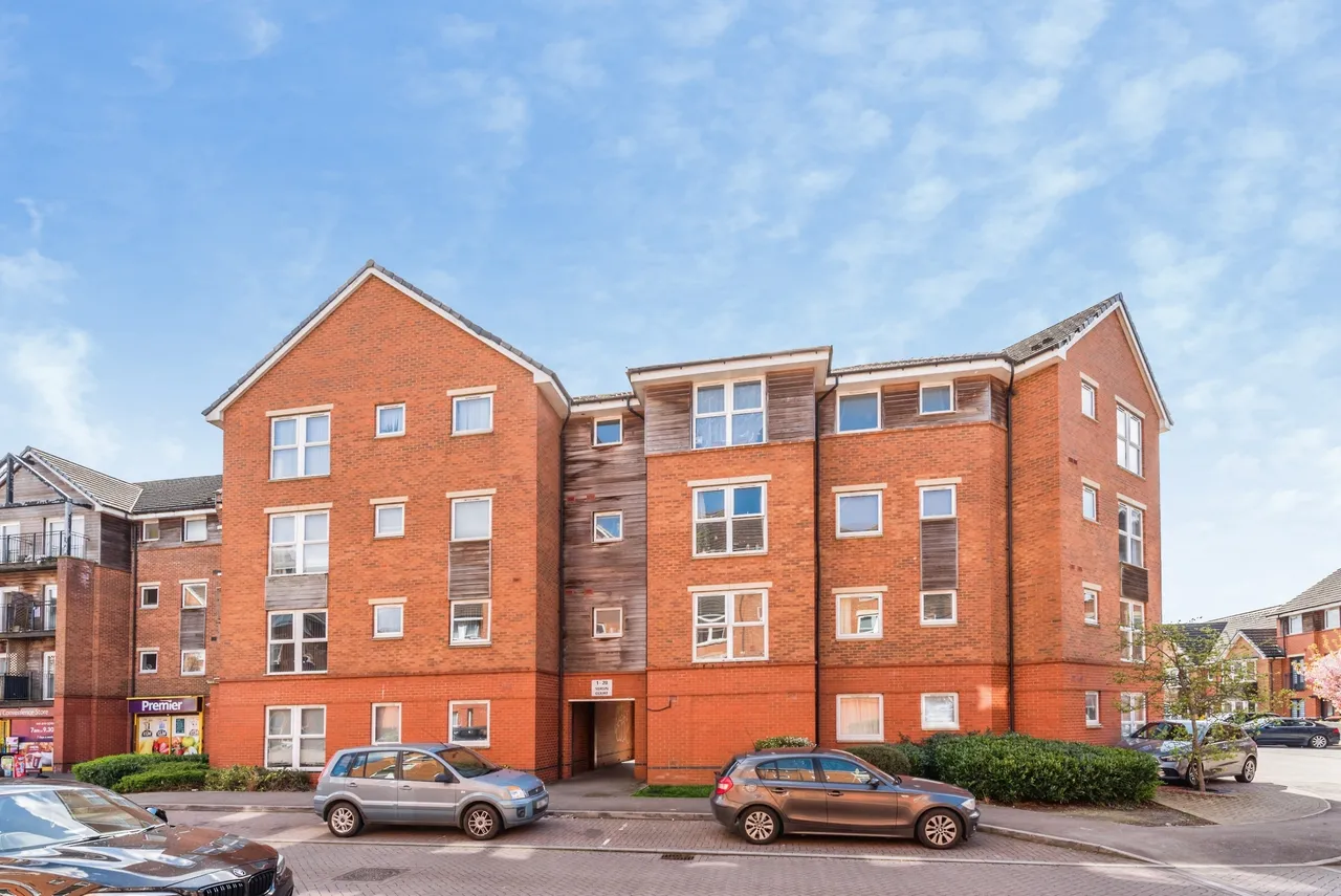 Yersin Court, Swindon, SN1, photo 18